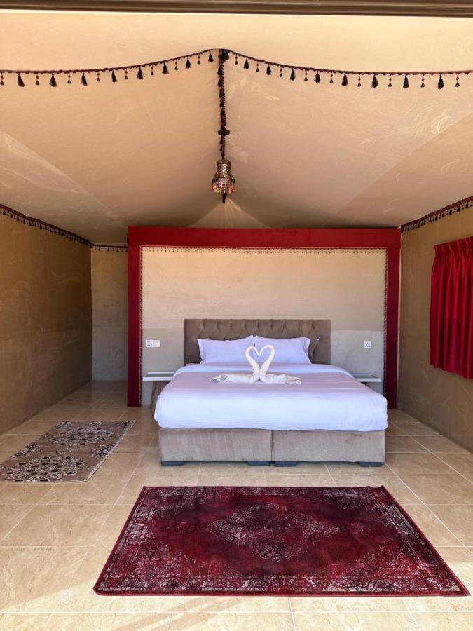 Wadi Rum Mirror Camp Bagian luar foto