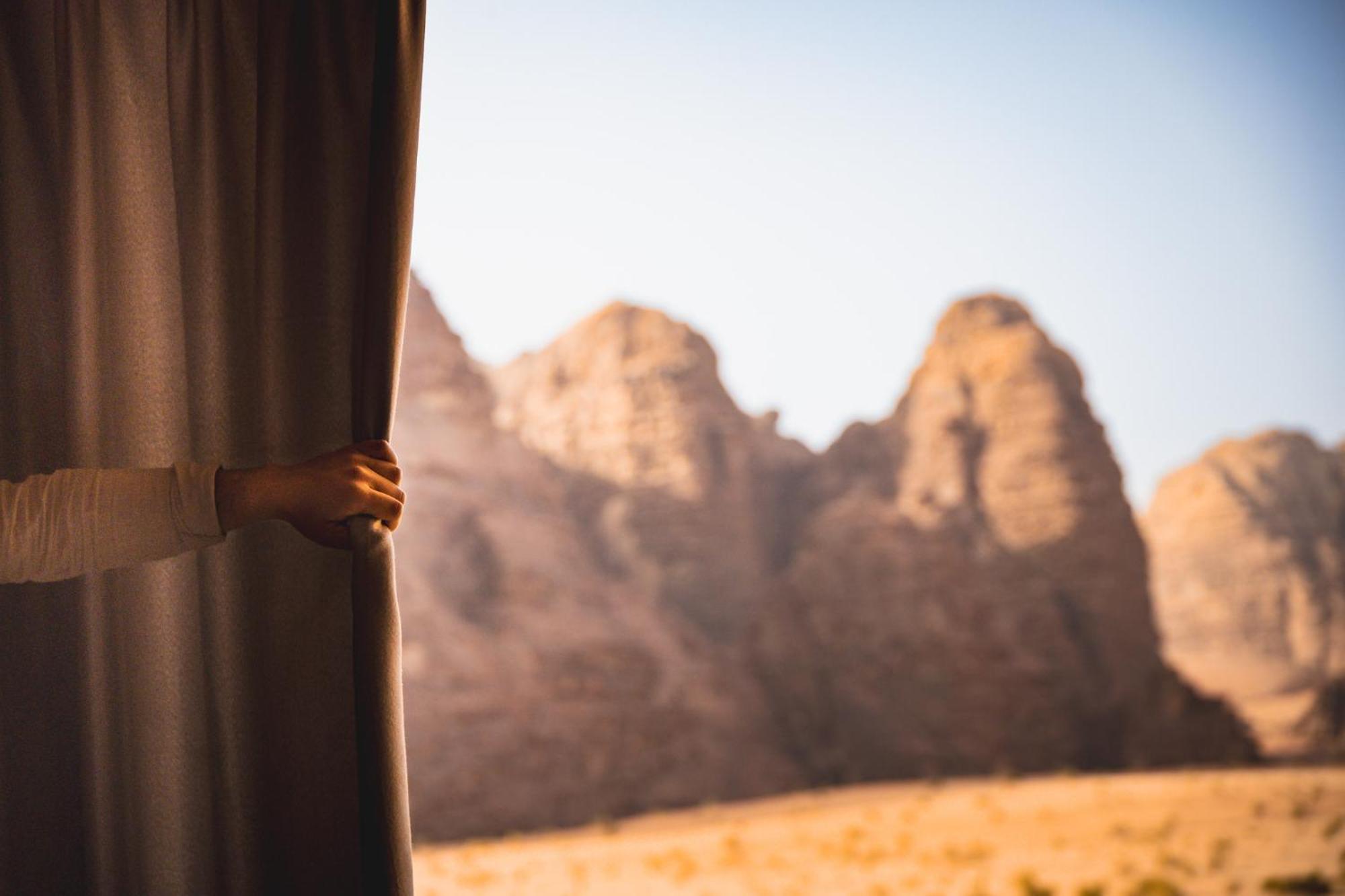 Wadi Rum Mirror Camp Bagian luar foto